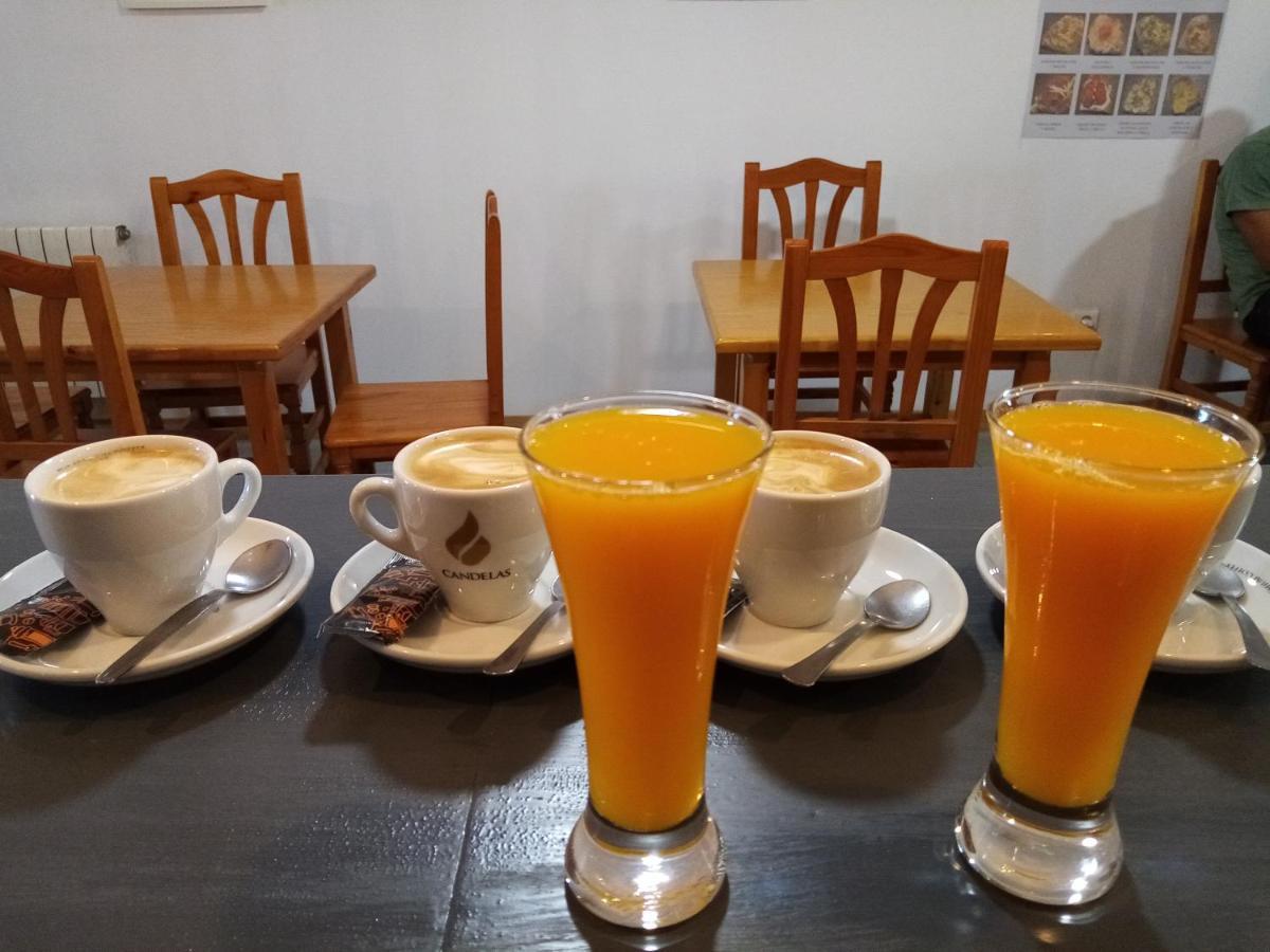 Hostal As Margaritas Santiago de Compostela Exterior photo