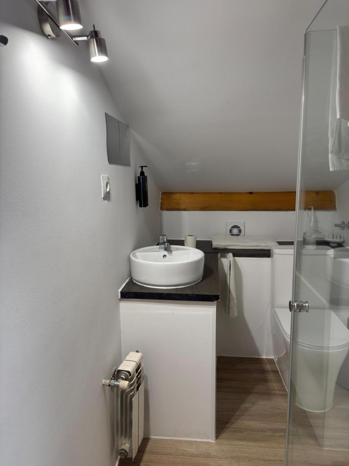 Hostal As Margaritas Santiago de Compostela Exterior photo